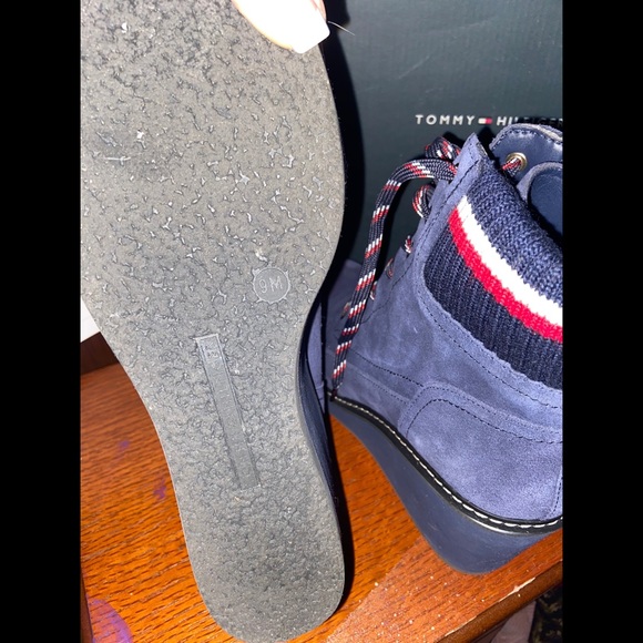 Tommy Hilfiger Wedge Sneakers - Picture 4 of 6